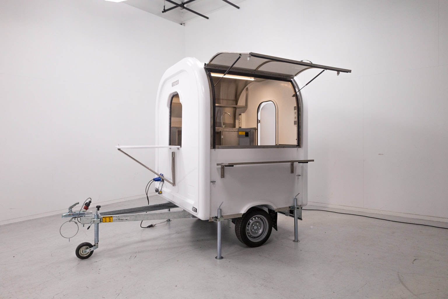 Basic Eco Trailer 170