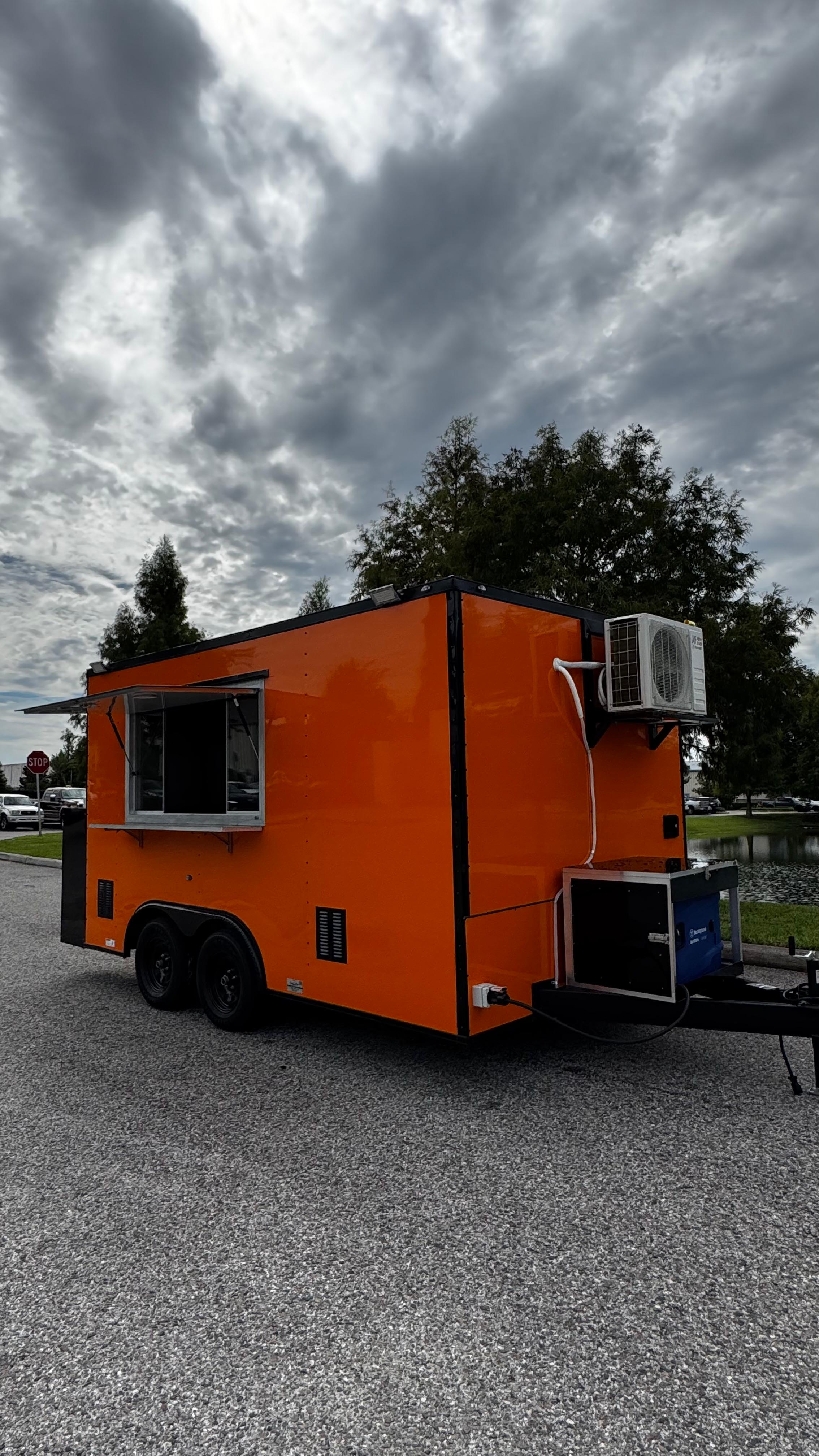 ORANGE TRAILER