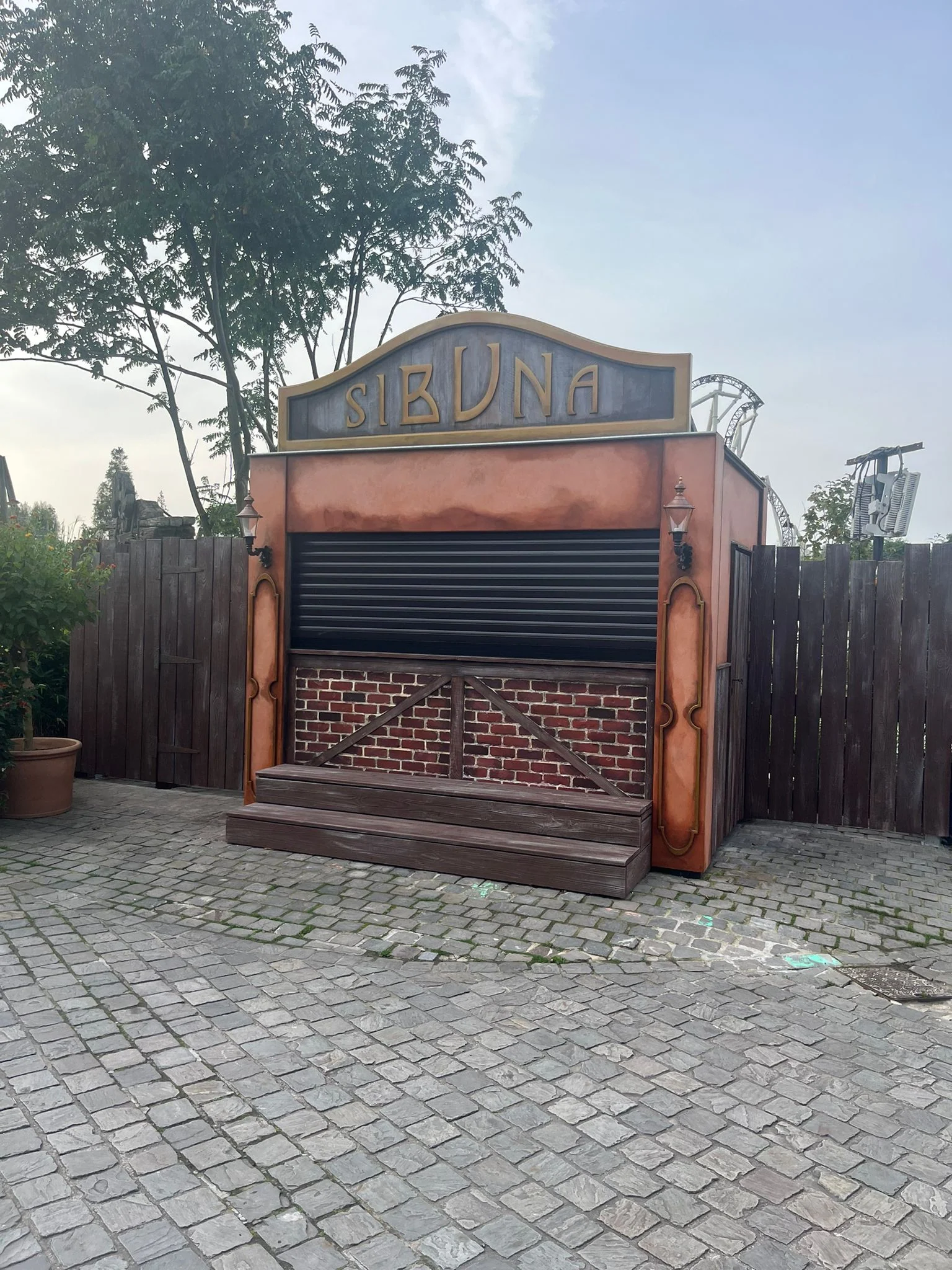 Custom Container 10ft