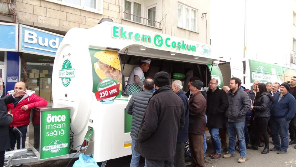 How much does a doner kebab trailer cost?