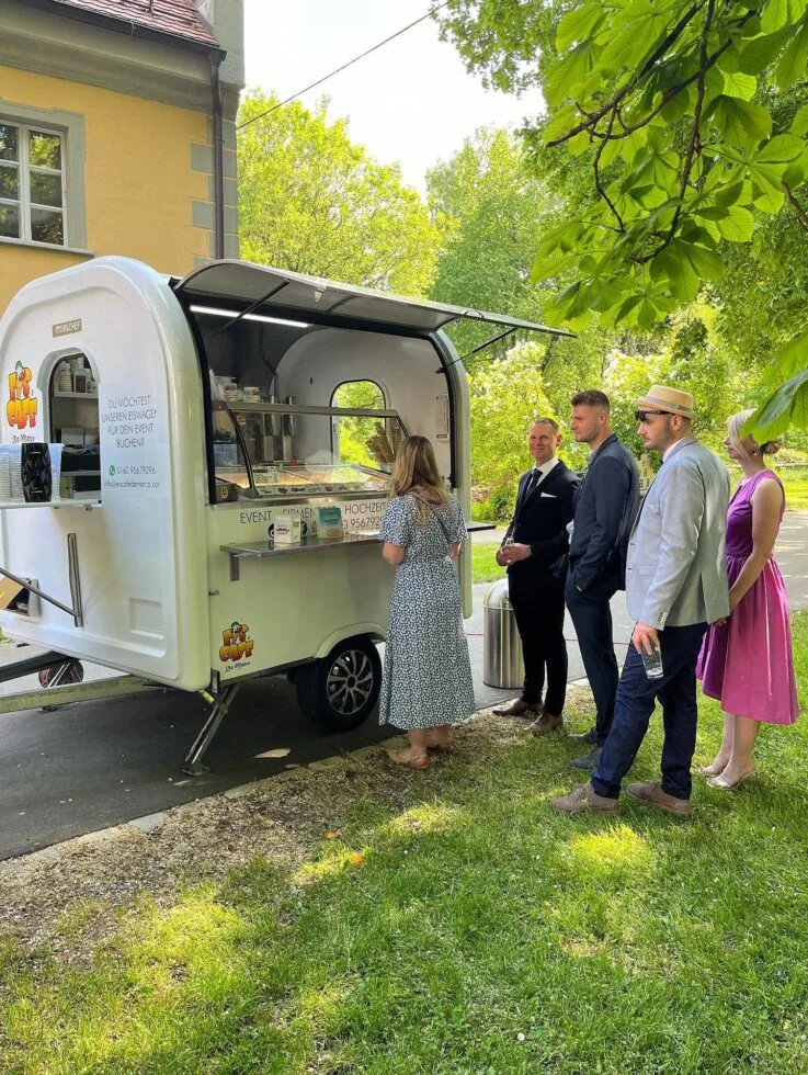 Your own Ice Cream Trailer has only advantages