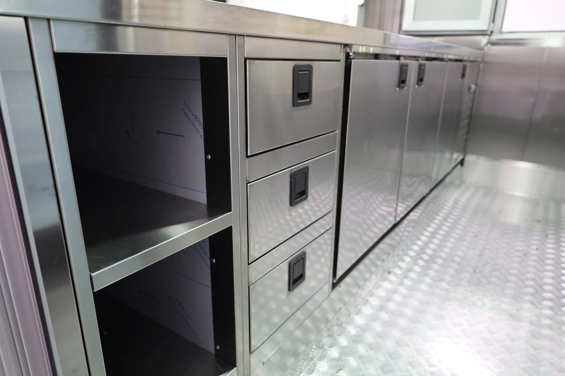 Kitchen Elite Trailer 290