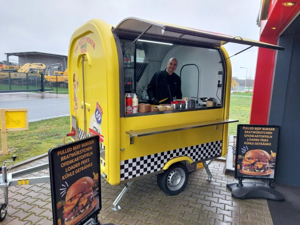 An own burger trailer has only advantages