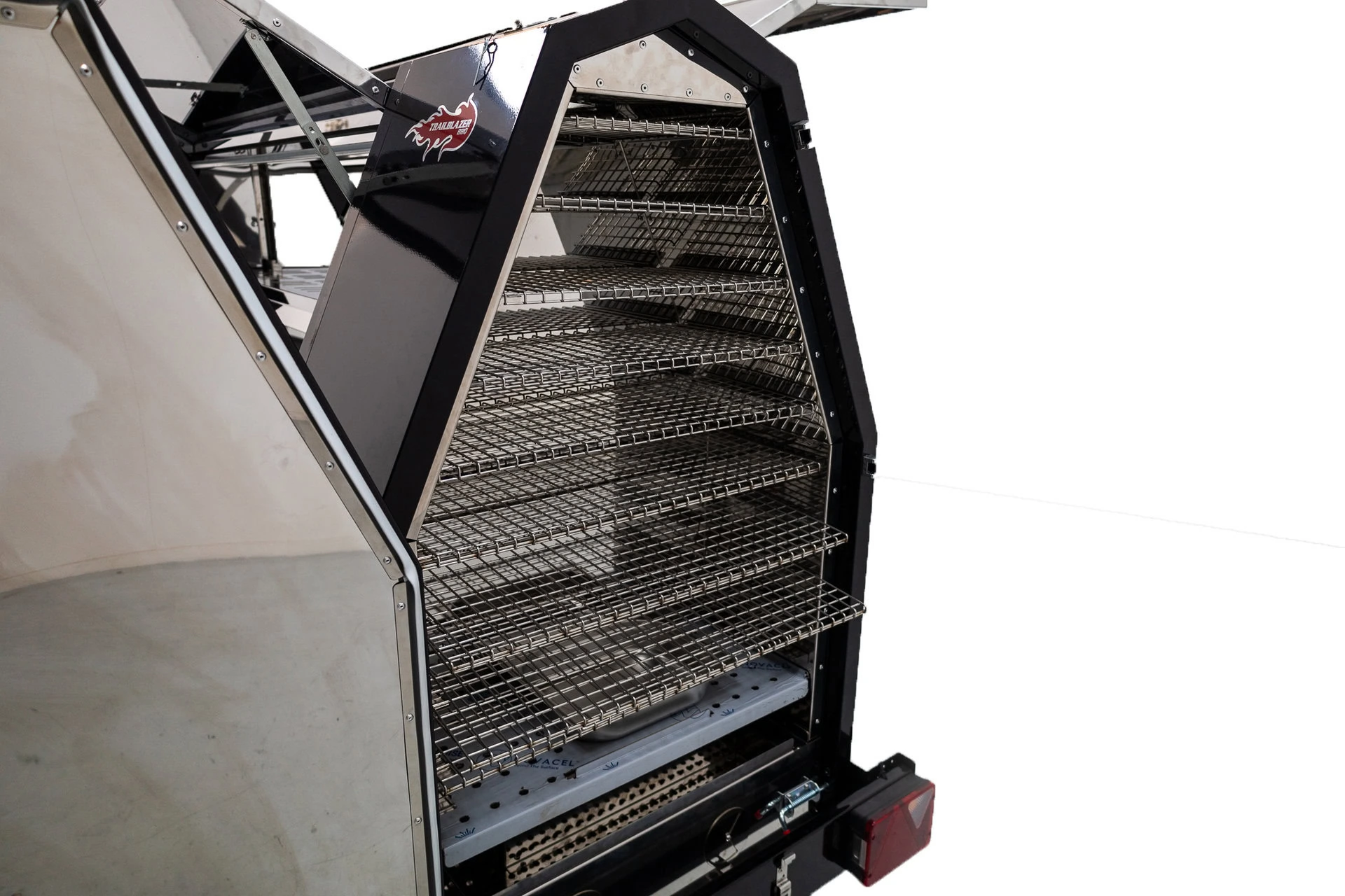 600 Streetmaster BBQ