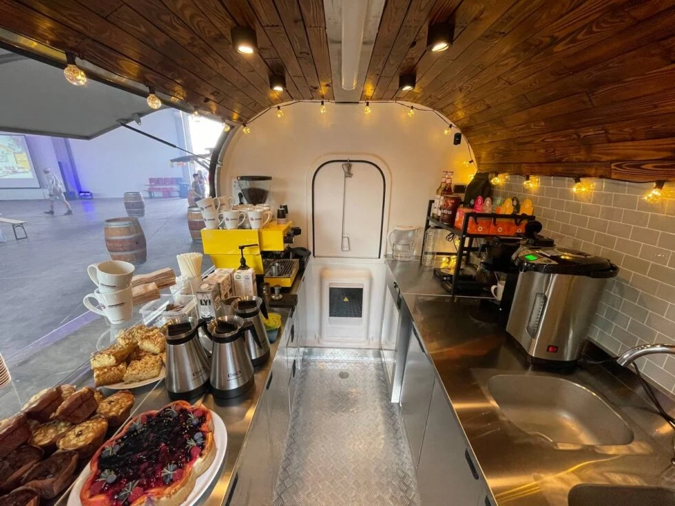 How much does a churros trailer cost?