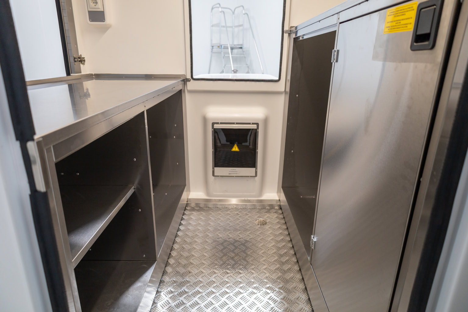 Basic Eco Trailer 170