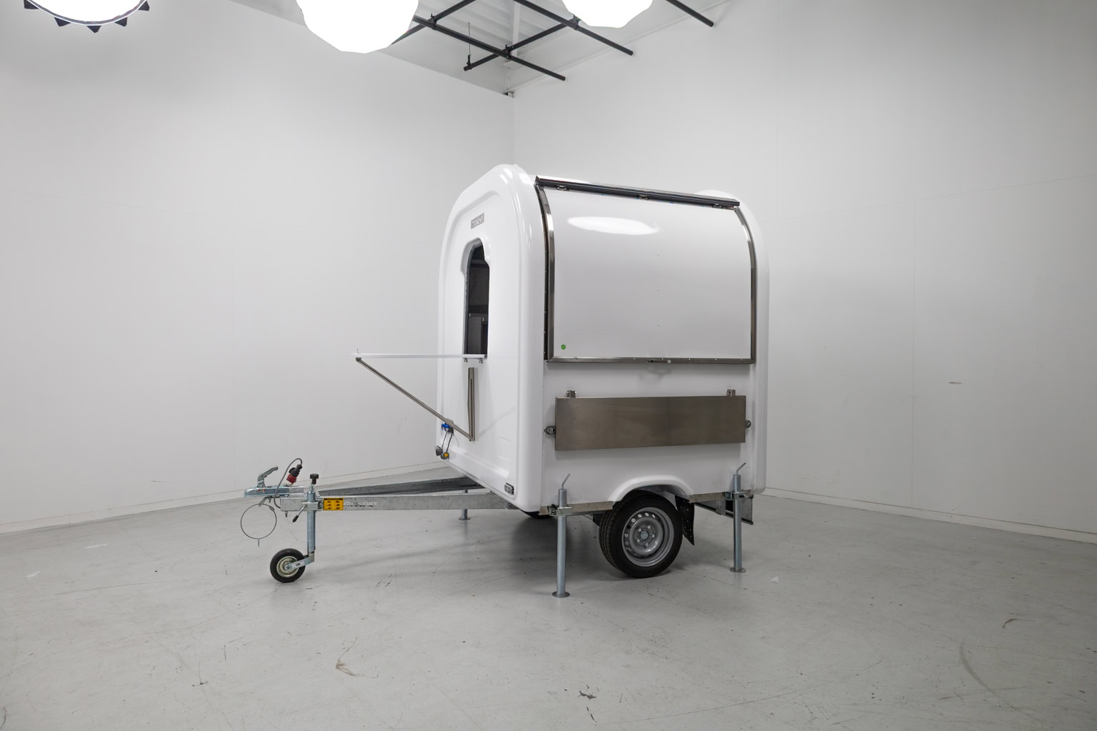 Basic Eco Trailer 170