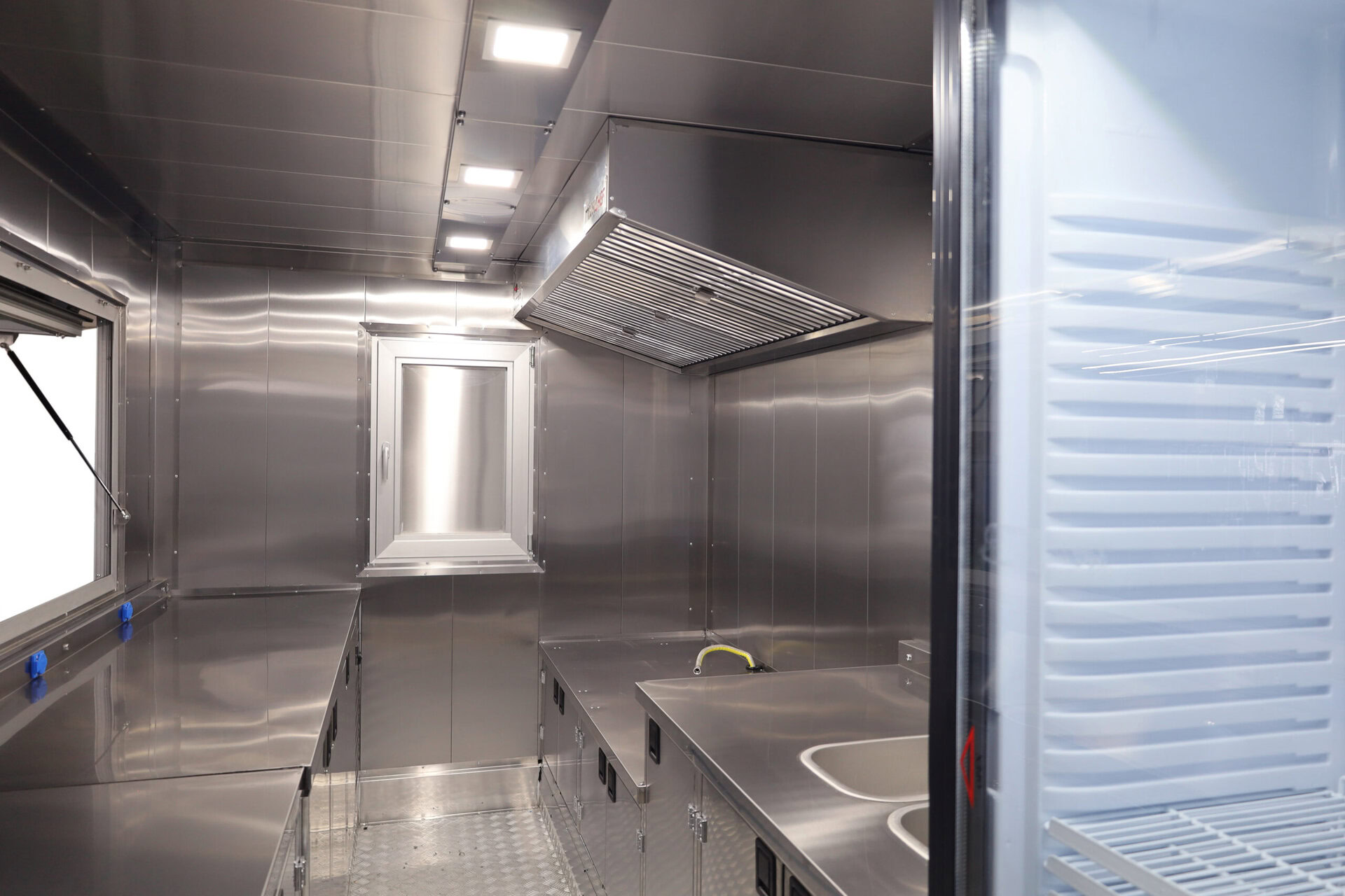 Kitchen Elite Trailer 360