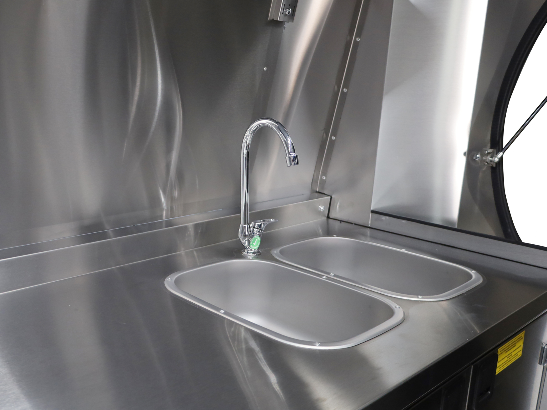Kitchen Premium Trailer 550