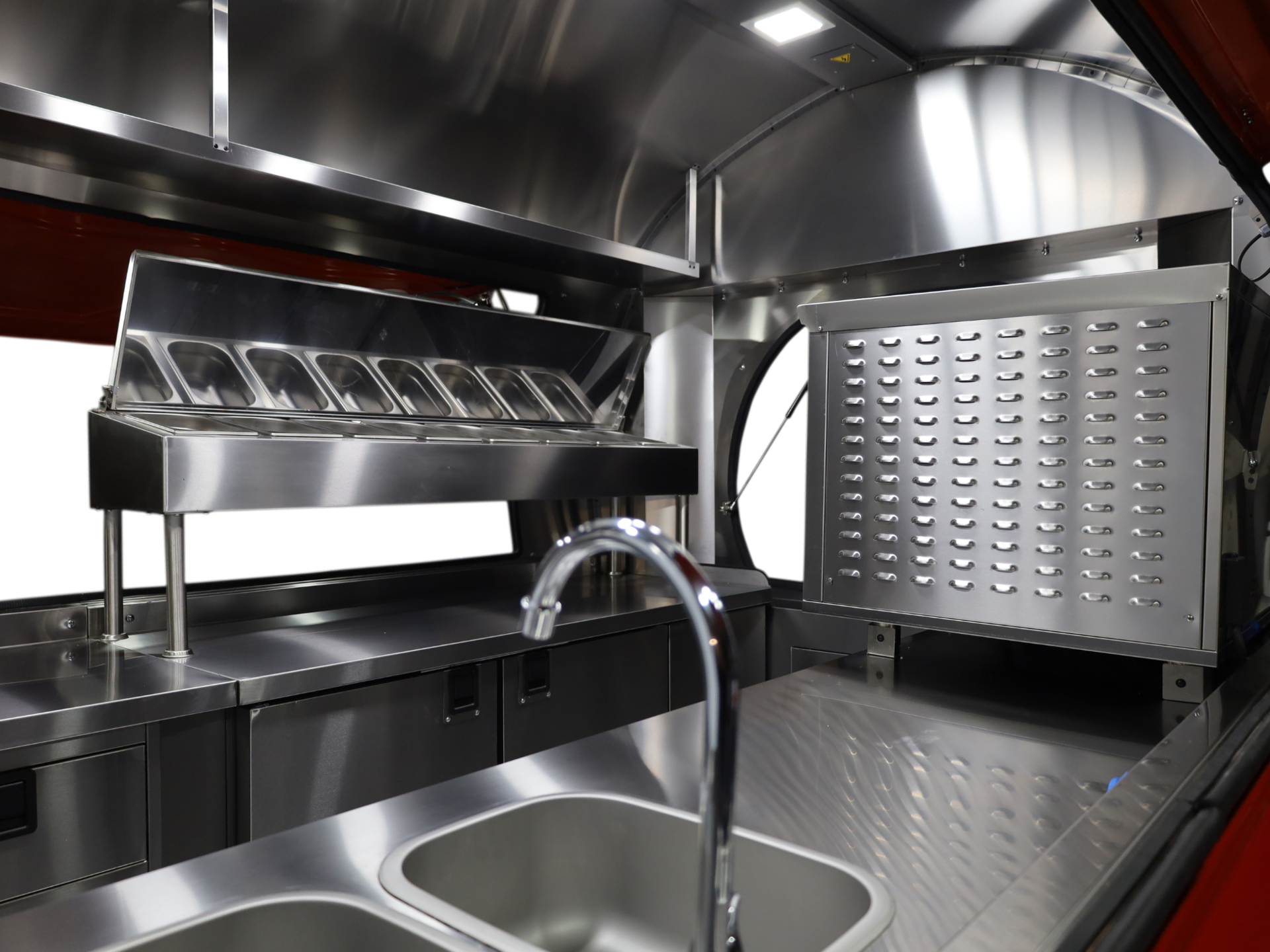 Pizza Premium Trailer 320