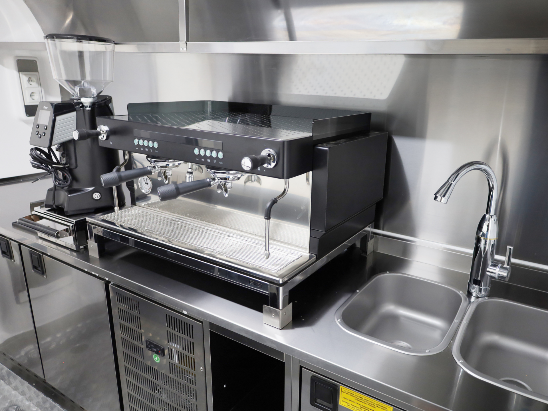 Coffee Eco Trailer 270