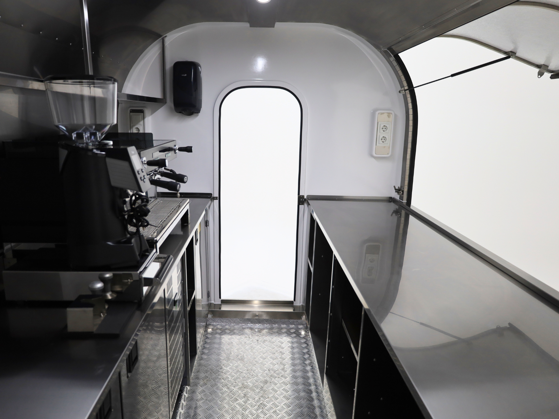 Coffee Eco Trailer 270